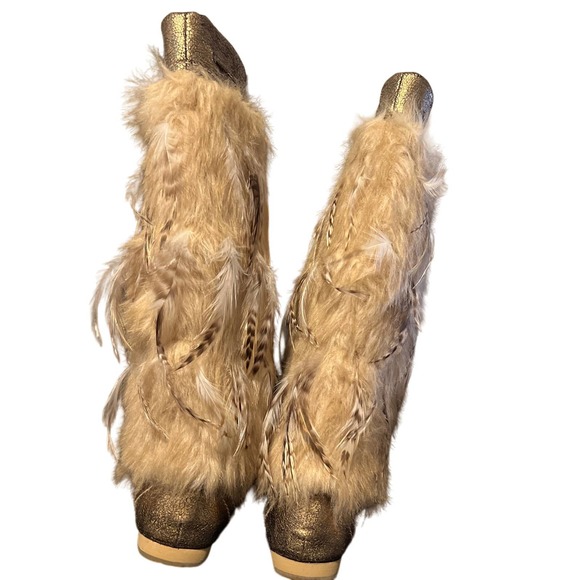 Colin Stuart Feather gold statement boots sz 7.5 - Picture 5 of 10